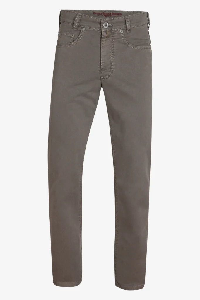 Hollowman-Style Hosenfotografie für Lookbooks in Leipzig